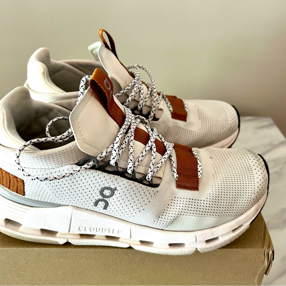 On Cloud Cloudnova 7.5 white sneakers